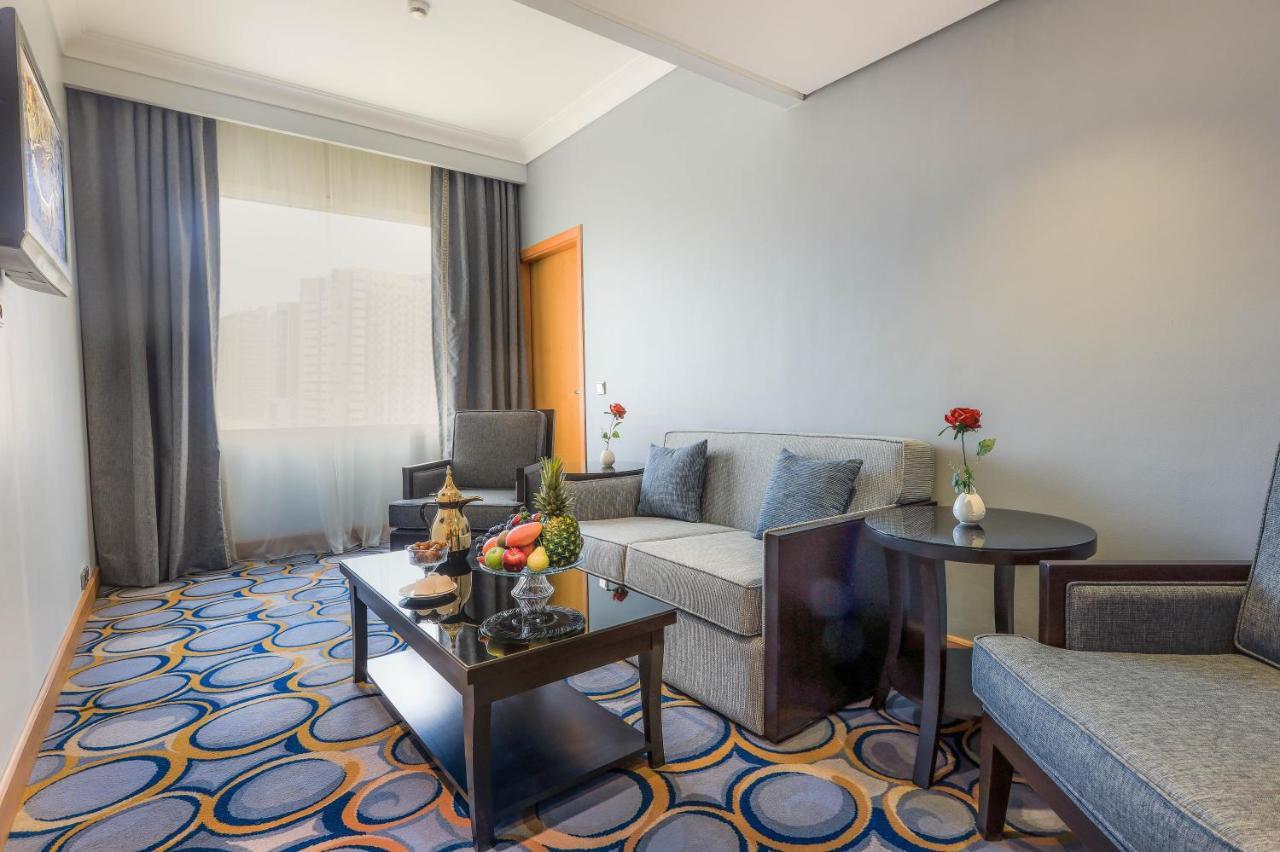 Elaf Al Mashaer Hotel Makkah Mecca Exterior photo A room at the hotel