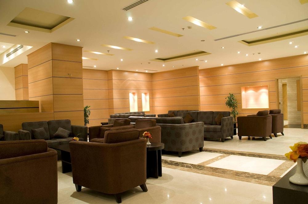 Elaf Al Mashaer Hotel Makkah Mecca Exterior photo Interior of a modern hotel