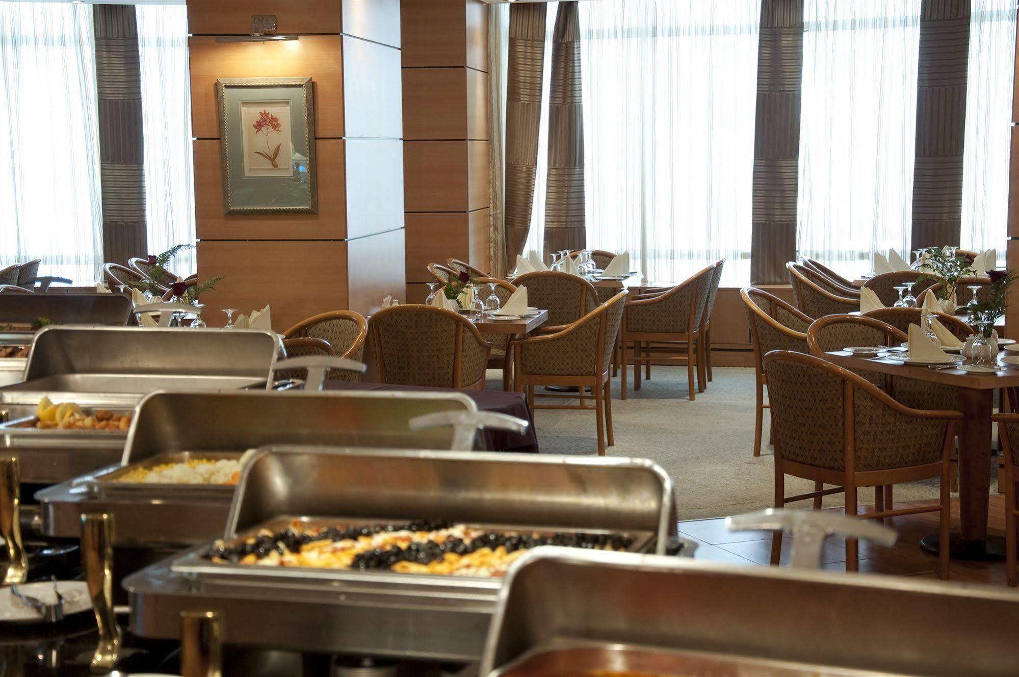 Elaf Al Mashaer Hotel Makkah Mecca Exterior photo The hotel's restaurant